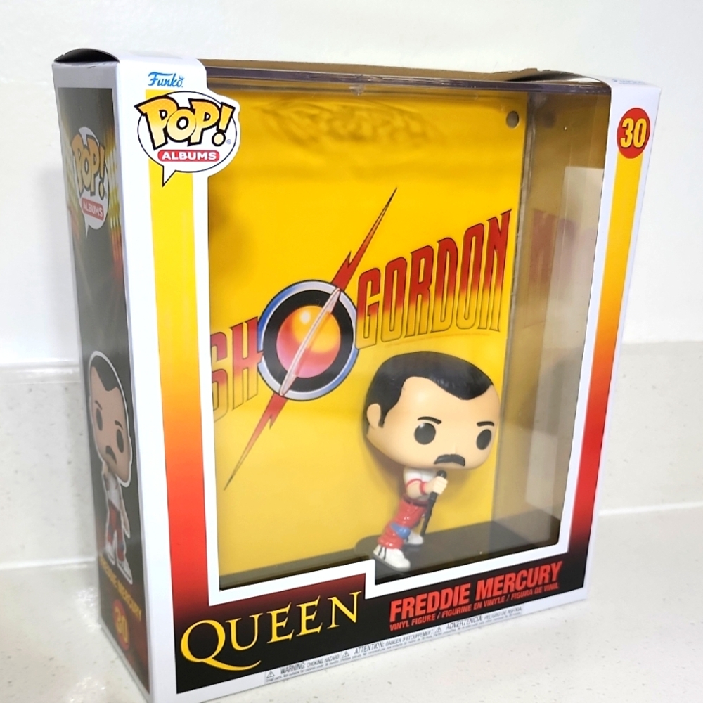 Funko Pop Queen Freddie Mercury Figure New With Hsrd Case Display